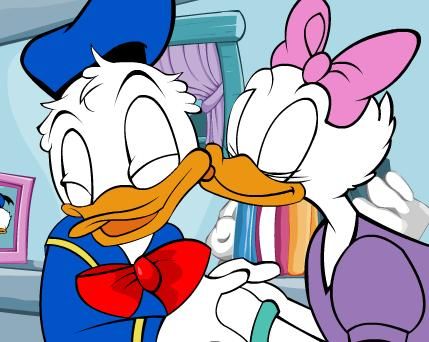 Donald @ Dasiy | Juego con el pato Donald y Daisy Donald X Daisy, Daisy And Donald Duck, Daisy Donald Duck, Donald Duck And Daisy, Disney Best Friends, Donald And Daisy, Donald And Daisy Duck, Disney Cartoon Characters, Disney Duck