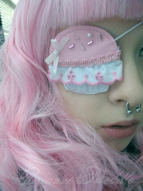 avant garde fairy kei fashion cupcake kawaii eye patch for cute pirate princesses FIERCE EYEPATCH Fashion Cupcakes, Fairy Kei Fashion, Anting Manik, Kei Fashion, 일본 패션, Kawaii Diy, Pastel Goth Fashion, Yami Kawaii, Pastel Fashion