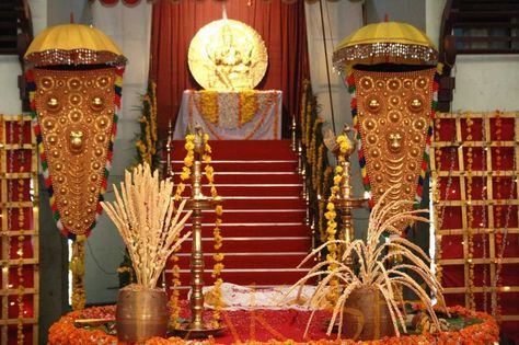 Traditional decor at a Malayali Hindu Wedding. #southindian: Malayali Wedding, Stage Decoration Photos, Room Reference, Wedding Reception Head Table, Hindu Wedding Decorations, Indian Wedding Stage, Lamps Decor, Wedding Hall Decorations, Fun Wedding Decor