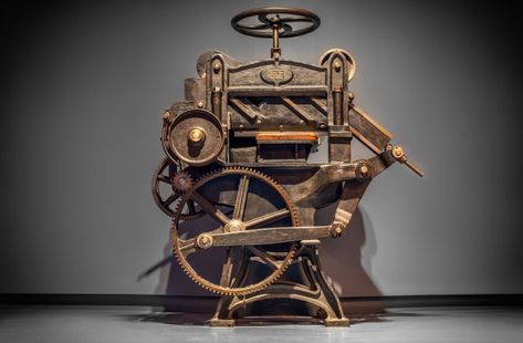 5 Inventions That Changed The World | Discover Magazine Alexander Fleming, Thomas Alva Edison, Johannes Gutenberg, Alexander Graham Bell, Ancient Technology, Medieval Period, Printing Press, Cool Inventions, Rare Books