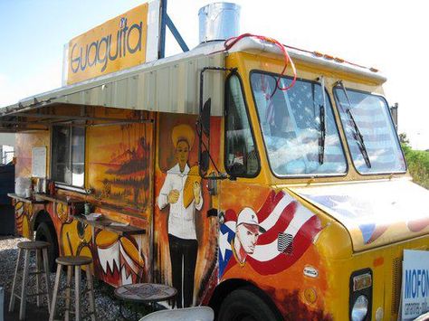 Puertorican Food Cart Carolina Puerto Rico, Puerto Rican Food, Cuban Restaurant, Puerto Rican Cuisine, Mobile Food Trucks, Cuban Food, Rican Food, Woman Hairstyles, Coffee Truck