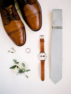 Riverfront Wedding, Wedding Flatlay, Groomsmen Poses, Groom Details, Fine Art Film Photography, Cabin Wedding, Wedding Details Photography, Groom Shoes, Pose Fotografi