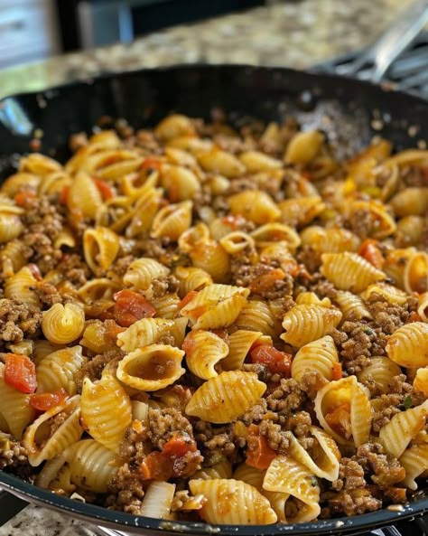 As soon as this recipe caught my eye, I was certain I had to try it. And let me tell you, it did not disappoint. Absolutely delicious! Pasta With Shell Noodles, Creamy Bow Tie Pasta With Ground Beef, Cooktop Cove Recipes Beef, Simple Supper Recipes, Small Pasta Shell Recipes, Bowtie Pasta With Ground Beef, Shell Macaroni Recipes, Pasta And Hamburger Recipes, Home Made Noodles Recipe