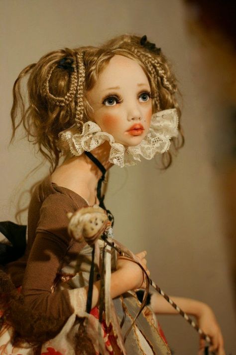 Doll by Alisa Filippova Alisa Filippova, Wig Inspiration, Doll Images, Porcelain Dolls For Sale, Dolls Art, Sculpture Techniques, Dolls Bjd, Ooak Art Doll, Living Dolls