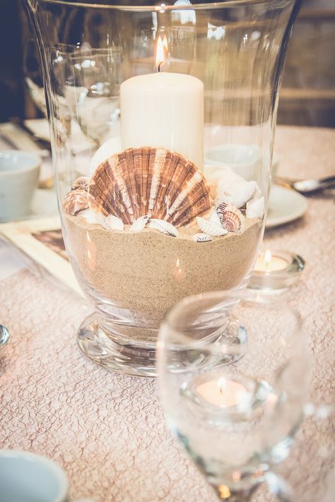 Sea Shell Table Decorations, Beach Flower Centerpieces, Simple Beach Table Decor, Sea Grass Centerpiece, Wedding Shell Decor, Sand Centerpieces Wedding, Seashell Wedding Decor, Sand Centerpieces, Beach Wedding Centerpieces Diy