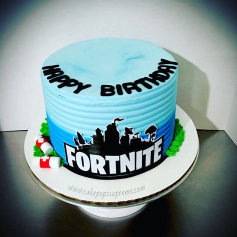 Fortnite Birthday Party Cake, Simple Fortnite Cake, Fortnite Ideas, Bon Voyage Cake, Cake Bday, Drake Funny, Roblox Birthday Cake, Fortnite Cake, Fortnite Birthday