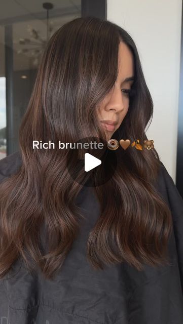 BRI | HOUSTON HAIR STYLIST on Instagram: "Glazed chocolate donut vibes 😍   #htxhair #hairstylist #hairnearme #brownbalayage #brunettehair #brownhair   @genesisnrdz @redkenpro @oligopro" Old Money Brunette Hair Formula, Brown Hair Transformation, Latte Brunette, Old Money Brunette, Hair Formula, Dimensional Brunette, Chocolate Donut, Brown Balayage, Chocolate Donuts