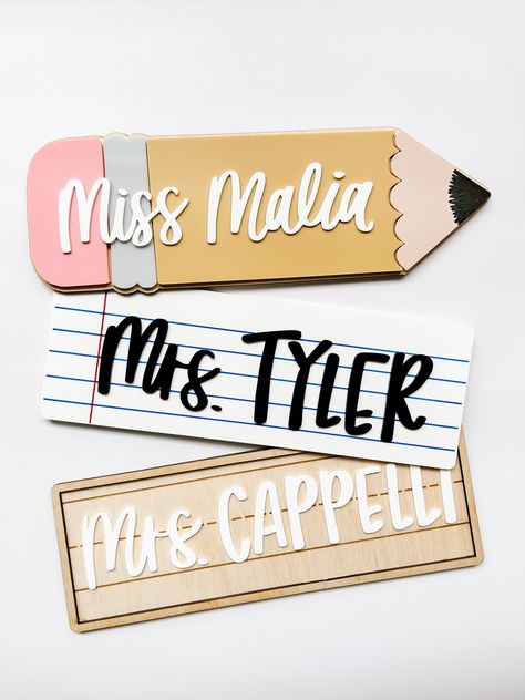 Personalized desk name plate