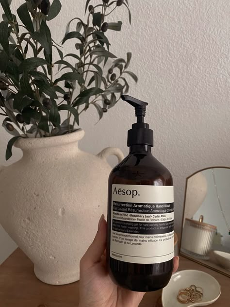 #beautyproducts #beautytips #aesop #aesthetic #beautyskincare #skincare Skincare Bottles Aesthetic, Aesop Hand Soap, Aesop Bathroom, Aesop Hand Wash, Aesop Aesthetic, Condo Aesthetic, Aesop Soap, Aesop Skincare, Multi Million Dollar Homes