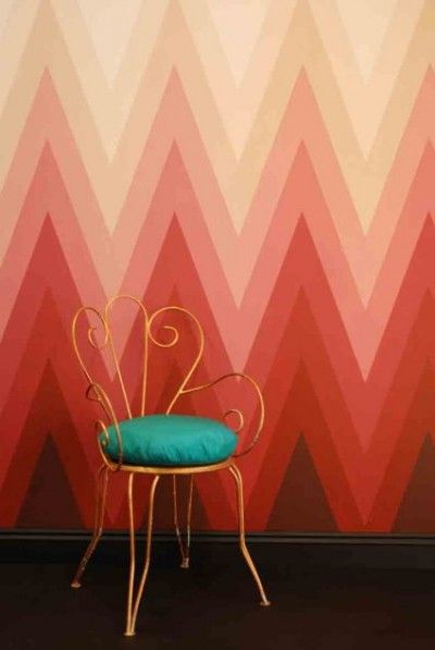 ombre chevron painted wall Painting Wood White, Chevron Wall Stencil, Wood Paneling Living Room, Chevron Stencil, Sofa Workshop, Stencils Tutorials, Painting Wood Paneling, Ombre Wall, Children Room Boy