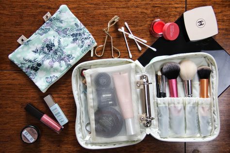 Paul and Joe makeup bag If Filofax Did Makeup Bags… Rangement Makeup, Beauty Hacks Eyelashes, Cute Makeup Bags, Paul And Joe, Makeup Bag Organization, Diy Cosmetics, Bag Essentials, New Makeup, Paul & Joe