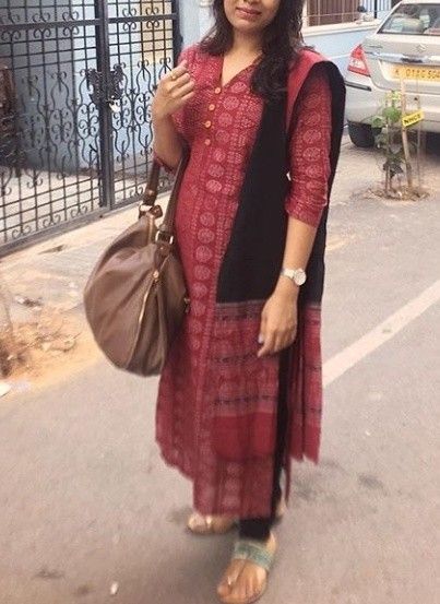 Sambalpuri Kurta Designs Women, Sambalpuri Dress Design Women, Sambalpuri Salwar Suit Design, Sambalpuri Blouse Design, Sambalpuri Kurta Designs, Sambalpuri Dress Design, Sambalpuri Design, Ikat Kurti, Tailoring Ideas