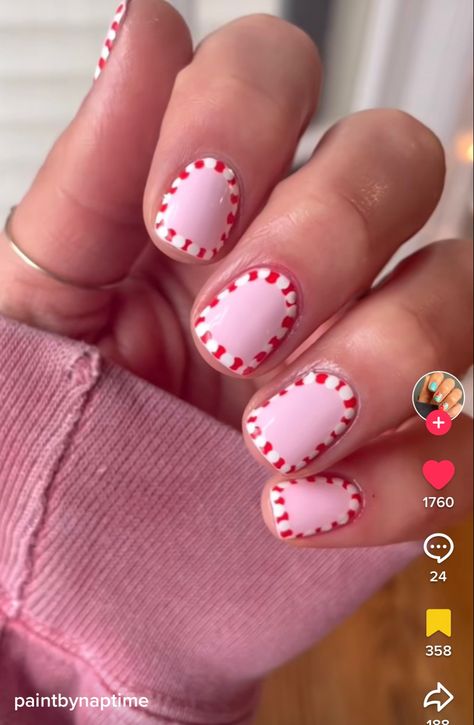 Peppermint Candy Nail Art, Hot Pink And Red Christmas Nails, Christmas Pink And Red Nails, Peppermint Candy Nails, Cute Short Christmas Nails Simple, Pink And Red Holiday Nails, Candy Cane Nails Pink, Peppermint Nail Art, Pink Peppermint Nails