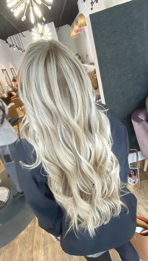 Icy Blonde Hair Highlights, Natural Blonde Balayage, Babylights Blonde, Summer Blonde Hair, Icy Blonde Hair, Summer Blonde, Icy Blonde, Hair 2024, Blonde Hair Inspiration