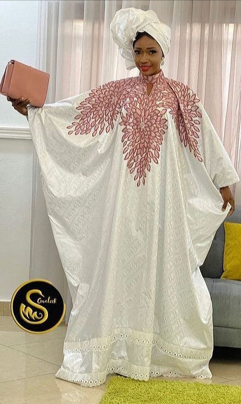 Shadda Gown Styles For Women, Shadda Styles, Senegalese Fashion, Senegal Fashion, Curvy Casual Outfits, 2023 Outfits, Traditional African Clothing, Long African Dresses, Eid Outfit