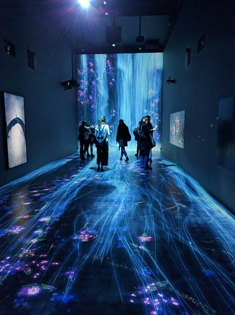 teamLab: Transcending Boundaries | News | Dalziel & Pow Museum Exhibition Design, Interactive Museum, Interactive Exhibition, Rin Okumura, Interactive Installation, Projection Mapping, Interactive Art, Exhibition Display, Exhibition Booth