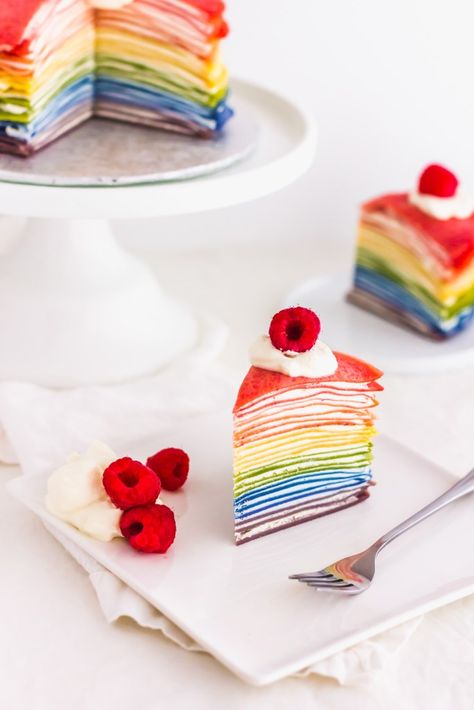 Unicorn Breakfast, Crepes Cake, Mille Crepe Cake, Mille Crepes, Crepe Cake Recipe, Eeyore Quotes, Color Cake, Pancake Cake, Making Whipped Cream