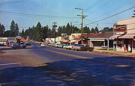 Paradise Street Scene, California 1950's Paradise California, Red Sign, The Flood, Restaurant Lounge, University Of Oregon, Great Pic, Cannon Beach, Life Photo, History Museum