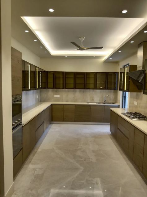 Luxury Ceiling Design Kitchen, Kitchen Fall Celling Design Latest, Kitchen Ceiling Design Modern, Small Kitchen Modular Design, Kitchen Unit Designs, Kitchen Ceiling Design, Kitchen Cabinetry Design, Luxury Ceiling Design, Bedroom Built In Wardrobe