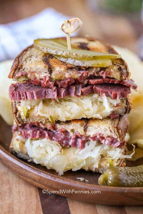 These delicious homemade reuben sandwiches are seriously good. We love using this classic reuben sandwich recipe to use up our leftover corned beef! #spendwithpennies #reuben #reubensandwich #sandwich #reubenrecipe #reubensandwichrecipe Reubens Sandwich, Sandwich Meals, Ruben Sandwich, Reuben Recipe, Reuben Sandwich Recipe, Reuben Sandwich Classic, Reuben Sandwiches, Recipes Sandwiches, Homemade Chicken Salads