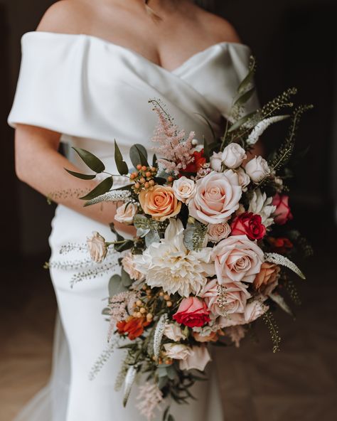 LARA & TOBY // 🌸 Just some of my favourite frames from Lara & Toby’s sneak peek gallery. This was such a beautiful day to capture, the energy was high all day and these two were just an absolute delight to capture. 🫶🏻 And how absolutely stunning is Lara?! Bridal portraits were one of my favs to capture on this day. 🤍 My first time at the beautiful @froginwellweddings, and working alongside some incredible suppliers: @_timelessweddings_ , @millieemua, @missingcattrio, @froginwellweddings ... A Beautiful Day, The Energy, Bridal Portraits, Sneak Peek, Beautiful Day, My Favourite, First Time, The Incredibles, Energy