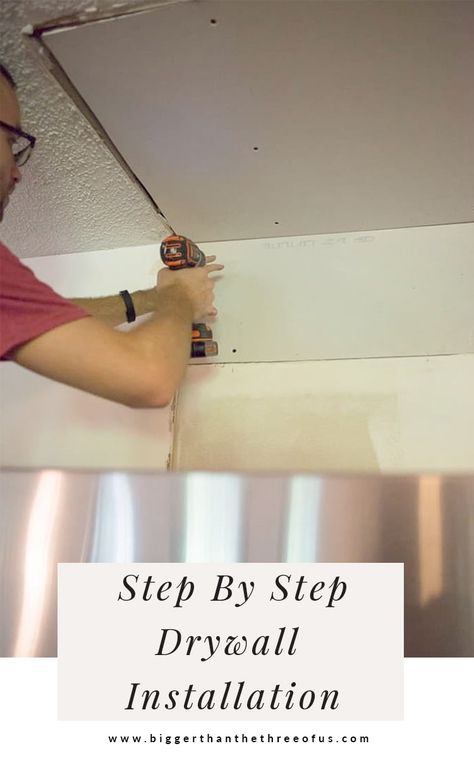 Diy Sheetrock Repair, Installing Drywall Diy, How To Sheetrock A Wall, Diy Sheetrock Wall, How To Put Up Drywall, How To Do Drywall, How To Drywall Diy, Diy Drywall Repair, How To Drywall