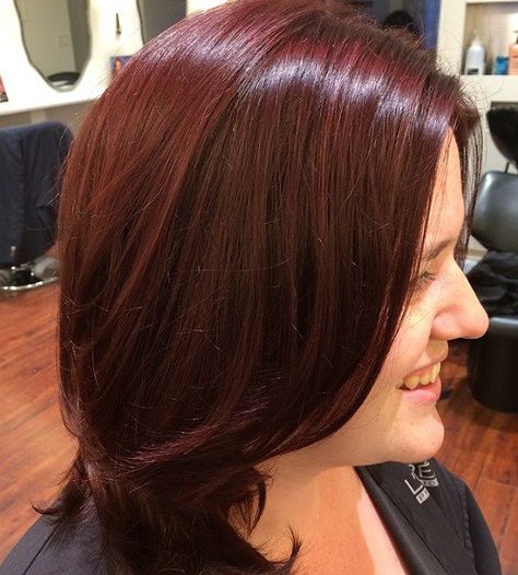 medium layered mahogany hairstyle Mahogany Brown Hair Color, Mahogany Hair Color, Global Hair Color, 2016 Hairstyles, Mahogany Brown Hair, Haircolor Ideas, Brown Hair Color Shades, Mahogany Hair, Hair Color Mahogany