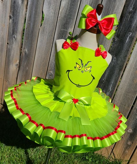 AshleysGemsShop.Etsy.com Handmade Dress Sets Cute Grinch Costume, Grinch Photo Shoot, Grinch Costumes, Pageant Outfits, Flower Costume, Halloween Clay, Grinch Stole Christmas, Valentine Birthday, Cute Costumes