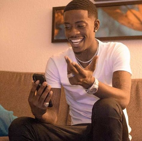 Rich Homie Quan, Street Fashion Men Streetwear, Music Aesthetic, Mens Streetwear, Lifestyle Blogger, Black Men, Unique Style, Rap