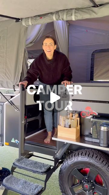 Nicole Maguire on Instagram: "Take a sneak peek 👀 into our camper trailer! A big part of camping experience is ensuring we have packed the essentials that allow us to completely relax and enjoy our holiday. Of course this means that my husband’s mini leaf blower comes along with us too. Because apparently no one wants a stray leaf on their lawn at home OR on their campsite. 😂  We have been camping for years and have recently made the switch from a tent to a @cubcampers Drifter. We had hired one to try and were immediately hooked. They are Australian made right here in Sydney and the quality is another level. The ease of set-up is so quick and easy. It’s comfortable and spacious, yet lightweight and compact, making it great for towing. I’m excited to share some of our camping adventures a Tent Camping Set Up Ideas, Tent Camp Set Up Ideas, Glamping Essentials, Camping Things, Camp Gear, Camping Must Haves, Camping Set Up, Camping Set, Camping Guide