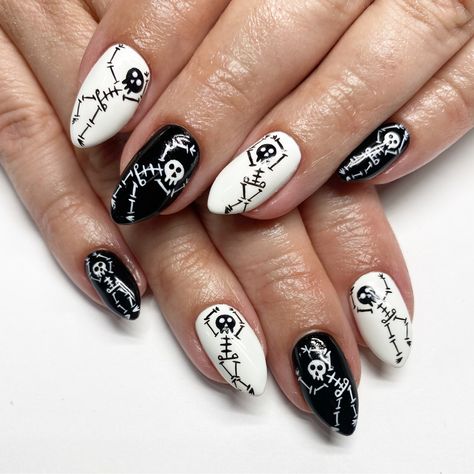 Cute Fall Nail Inspo, Skeleton Nails, Spooky Nails, Mens Nails, Dancing Skeletons, Gothic Nails, Cute Nails For Fall, Beauty Nails Design, Claw Nails