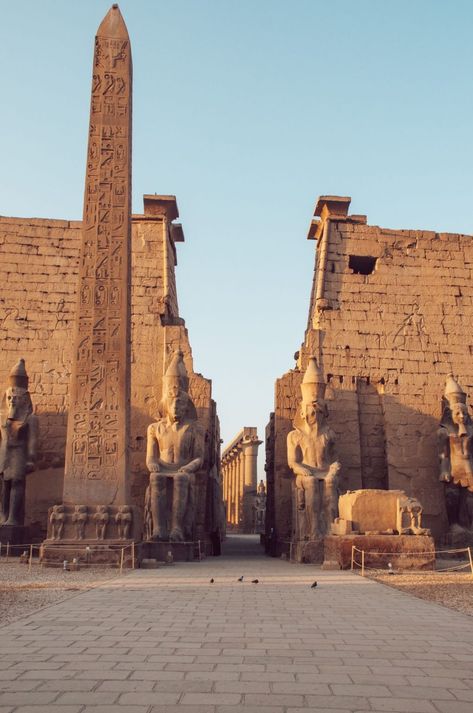 Egypt Monuments, Ancient Egypt Aesthetic, Ancient Egyptian Cities, Egyptian Aesthetic, Ancient Egyptian Architecture, Egypt Aesthetic, Ancient Egypt History, Luxor Temple, Egypt History