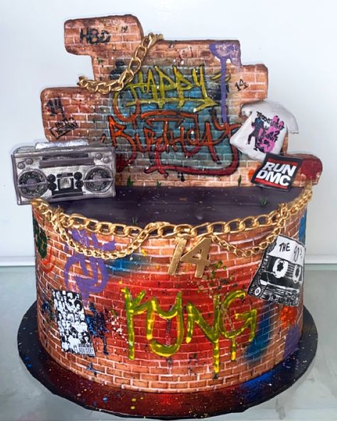 🎧BACK TO THE 90s CAKE🎧 @polishedtreats This cake was sooo much fun!! 👏🤩 #cake #90s #90scake #backtothe90s #graffiti #graffiticake #hiphopcake #vanillacake #swissmeringuebuttercream #fondantcake #fondant #ricekrispytopper #handpaintedcake #boomboxtopper #90sparty #birthdaycake 90s Birthday Cake For Men, 90s Bday Cake, 90s Birthday Cake Ideas, 90s Hip Hop Cake, 90s Cake Birthday, Graffiti Birthday Cake, 90s Cake Ideas, 90s Birthday Cake, Hip Hop Birthday Cake