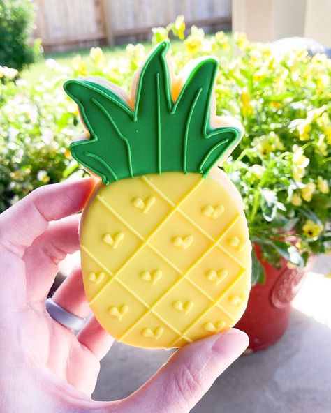 Sweet Confections Cookiery on Instagram: “In a world full of apples, be a pineapple! 🍍” Pineapple Shaped Cookies, Pineapple Decorated Cookies, Pineapple Sugar Cookies Decorated, Pineapple Cookies Decorated, Pineapple Sugar Cookies, Pineapple Cookie, Rolled Cookies, Cookies Summer, Cookie Techniques