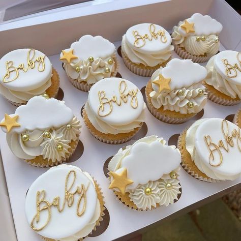 Charlotte Bee Bakes on Instagram: "Definitely my favourite baby shower cupcakes so far ⭐️ ☁️ #babyshower #babyshowercupcakes #babyshowerideas #cupcakes #cakes #cakesofinstagram #baby" Baby Shower Cupcakes Neutral, Baby Birthday Cupcakes, Lemon And Chocolate, Gender Reveal Dessert, Baby Shower Cupcakes For Boy, Sweet Baby Shower Ideas, Baby Shower Cupcakes For Girls, Gender Reveal Cupcakes, Pastel Baby Shower