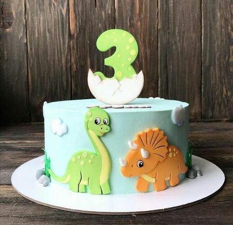 Dinosaur Cake For 3rd Birthday, Cartoon Dinosaur Birthday Party, Dinsors Cake, Birthday Cake Dinosaur Boys, Dino Birthday Cupcakes, Dino Themed Cake, Dinosaur Cake 3rd Birthday, Dinasour Cake Ideas Boys, Dinosaur Cake For Boys 3rd Birthday