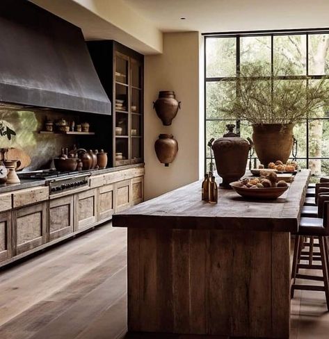 Interior Design Help, European Kitchens, Casa Country, Cozy Interior, Home Interiors, Kitchen Designs, Dream Homes, Rustic Kitchen, House Inspo