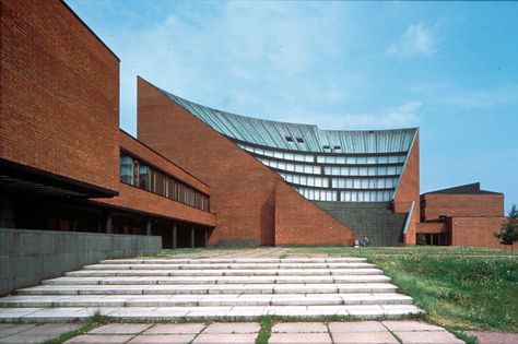 Alvar Aalto's landmark auditorium of the main building at Helsinki University of Technology Helsinki Architecture, Helsinki University, Alvar Alto, Aalto University, Aino Aalto, Cultural Centre, Famous Buildings, Chemical Engineering, Europe Trip