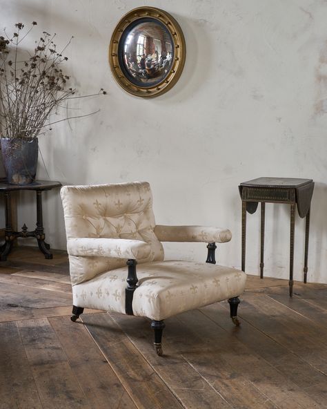 An atmospheric little scene of black, gold and ivory, with dried verbena from our small wildflower garden, which reminds me... I need to re-seed it this weekend to enjoy the mid-summer blooms! The Ebonised Open Armchair is now listed for sale on our website. Along with many other good quality English country house antiques. - Isaac . . . #englishcountryhouse #decoratingwithantiques #traditionalupholstery #antiquesandinteriors #antiquechair #antiqueseating #antiquechairs #traditionalint... Small Wildflower Garden, English Sitting Room, Drawing Room Decor, Mid Summer, English Antiques, Wildflower Garden, English Country House, Antique Chairs, Country House