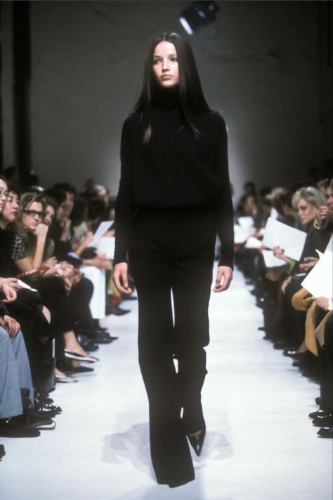 90s Minimalism, Mode Inspo, Fall Fits, 가을 패션, Work Wardrobe, Look At You, Mode Inspiration, Minimal Fashion, Black Outfit