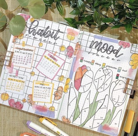 Bujo Spring Theme, Spring Bullet Journal Ideas, Spring Bullet Journal Cover, Spring Bullet Journal Theme, Tulip Bullet Journal Theme, Bullet Journal April Theme, Habit Tracker Bullet Journal, Bullet Journal Ideas Templates, Bullet Journal Notes