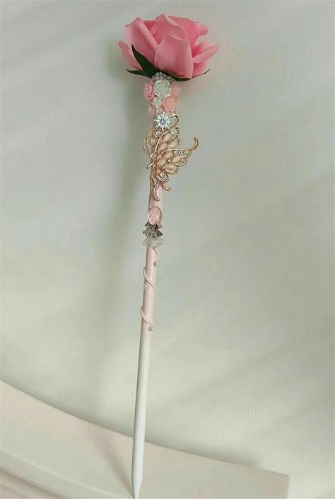 Magic Pink Aesthetic, Flower Wand Diy, Weaponsmith Aesthetic Pink, Fairy Wand Aesthetic, Pink Magic Aesthetic, Flower Staff, Magic Wand Design, Pink Wand, Flower Wand