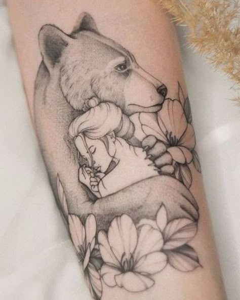 Discover the power of symbolism of bear tattoos. From realistic to minimalist designs, get your perfect bear tattoo inspiration. Mom Bear Tattoo, Momma Bear Tattoo, Teddy Tattoo, Hug Tattoo, Baby Bear Tattoo, Bear Tattoo Ideas, Polar Bear Tattoo, Baby Tattoo Designs, Bear Tattoo Designs