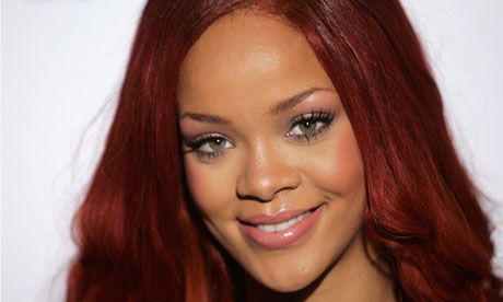 Rihanna S&M music video inappropriate Wide Nose Women, Rihanna Makeup, Drake Concert, Looks Rihanna, Paula Patton, Wide Nose, Rihanna Fenty, Heart Face Shape, British Tv