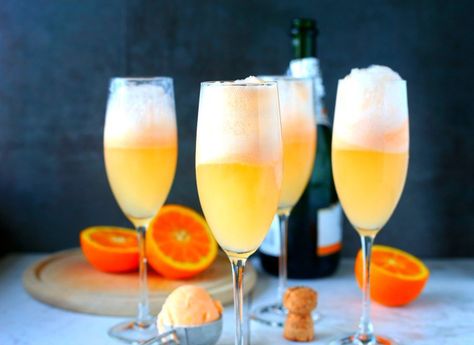 Orange Sherbert Mimosa Cocktails Sherbert Mimosa, Mimosas Recipe, Best Mimosa Recipe, Brunch Champagne, Alcohol Shots, Champagne Float, Strawberry Mimosa, Quesadilla Recipes Easy, Liquid Therapy