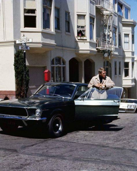 Steve McQueen | Personal Life Bullitt Movie, Steve Mcqueen Bullitt, Actor Steve Mcqueen, Steve Mcqueen Style, Steven Mcqueen, Mustang Bullitt, Steve Mc, Tv Cars, Rare Images