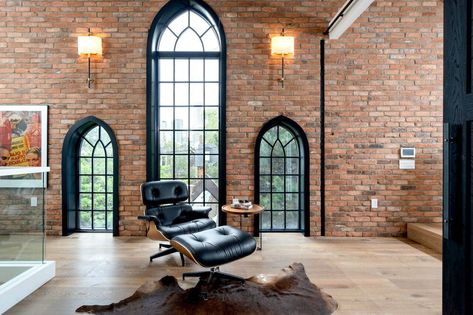 This might be the most stunning church conversion condo in Toronto Deep Soaker Tub, Chapel Conversion, Church Conversions, Stair Banister, Church Windows, Church Interior, Old Churches, Living Room Windows, Arched Windows