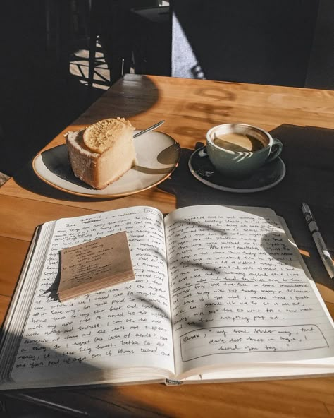 Study Board, Studying Life, Study Motivation Inspiration, Studying Inspo, Coffee And Books, Study Time, Study Inspiration, School Motivation, Student Life