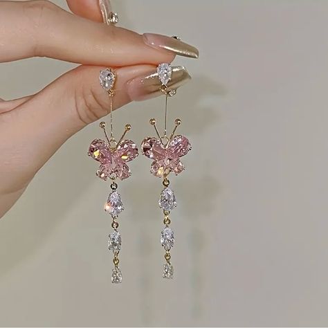 Elegant Butterfly Tassel Dangle Earrings Dainty Sparkling Gold Toned Rhinestone Butterfly Dangle Earrings Perfect Gift For Jewelry Lovers Unique & Trendy Jewelry & Accessories Romantic Style Beautiful Gifts For Women, Ethereal Jewelry, Butterfly Dangle Earrings, Pretty Jewelry Necklaces, Expensive Jewelry Luxury, Prom Accessories, Jewelry Accessories Ideas, Classy Jewelry, Expensive Jewelry