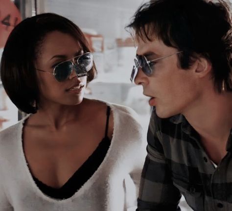 Bonnie And Damon, Bonnie Vampire Diaries, Damon And Bonnie, Universe Aesthetic, Tvd Aesthetic, Bonnie Bennet, Stefan And Caroline, Vampire Diaries Outfits, Kat Graham